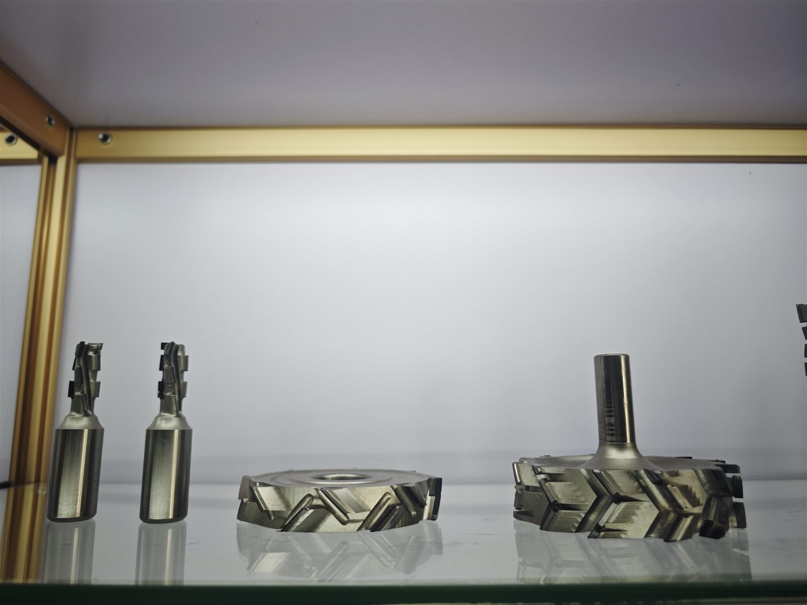 PCD spiral cutterheads and woodworking cutters